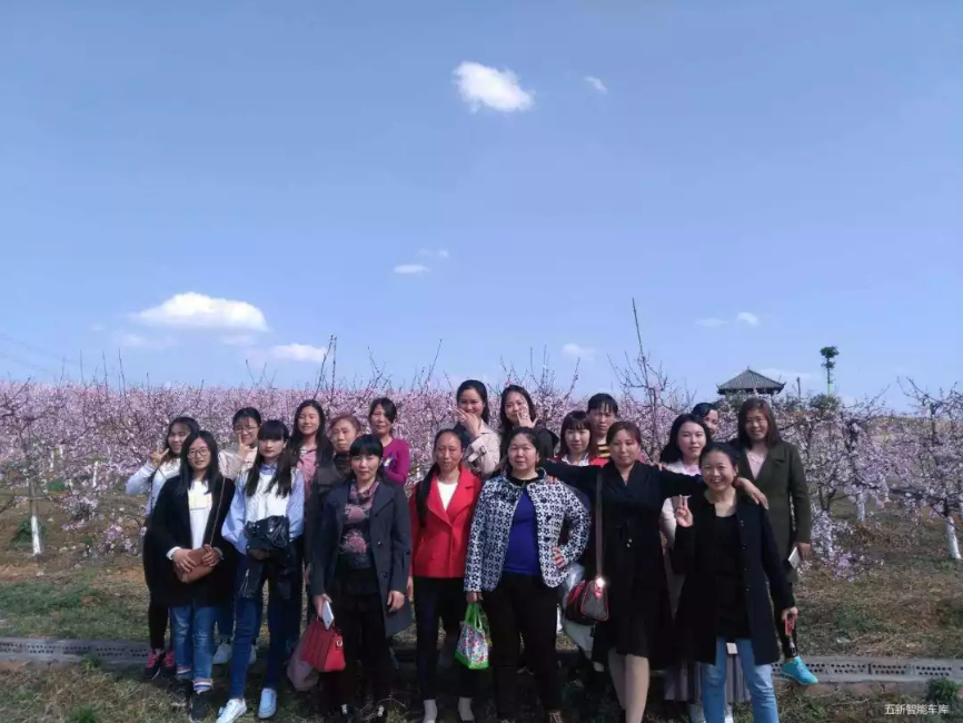 三八女神節(jié)丨春風(fēng)十里不如你！